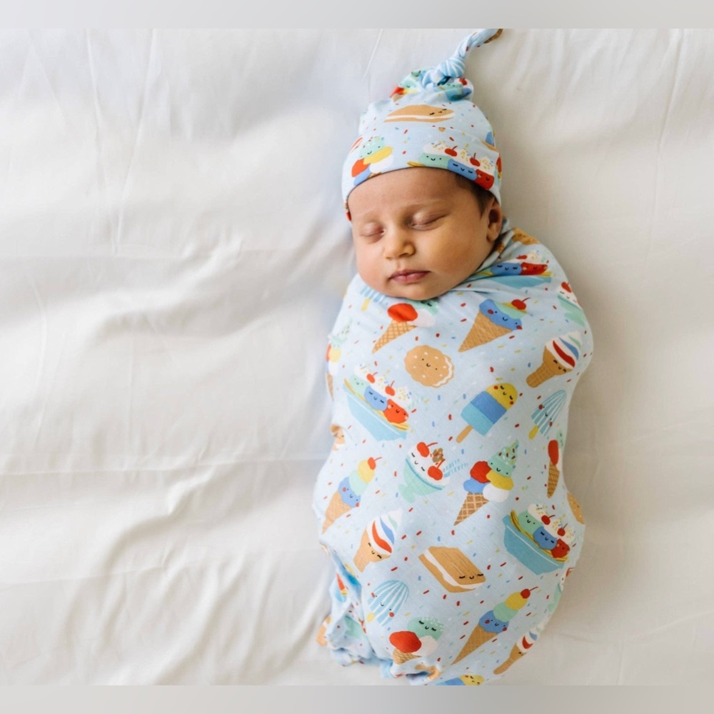 🍦NIB LS Ice cream Swaddle🍦